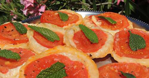 Mini Tatin à la tomate mozzarella