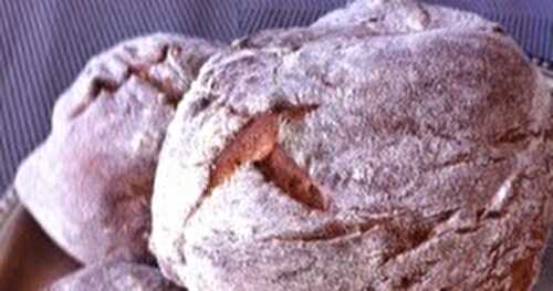 Petites boules de pain de campagne