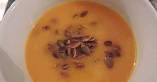 Soupe potiron aux graines de courge