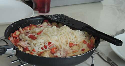 Tagliatelles de riz aux noix de Saint Jacques à la crème