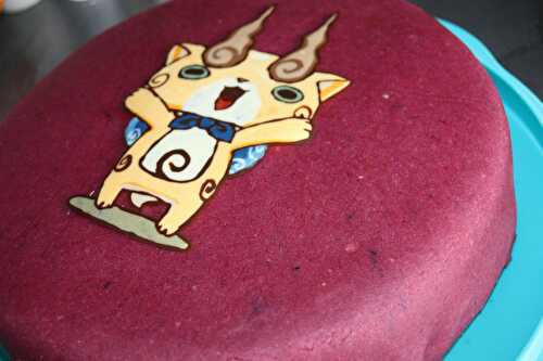 Le gateau Pinata "Komajiro" Yo-Kai Watch