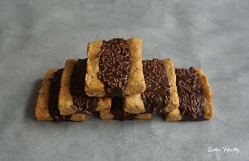 Biscuits au chocolat fourrés abricot {Vegan – IG bas}