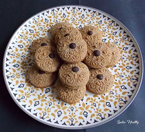 Biscuits aux épices fourrés choco-noisettes