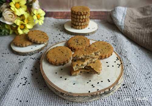 Biscuits aux graines de nigelle & à l’anis {Sans lactose – Option Vegan}
