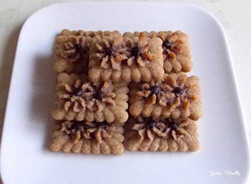 Biscuits « tartelettes » aux fleurs d’amande  {IG bas – Option vegan}