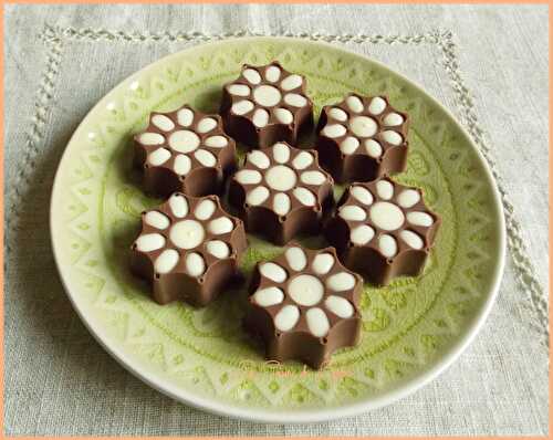 Chocolats au lait fourrés à la pistache