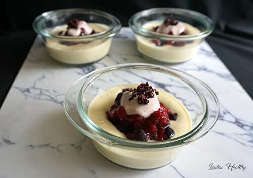 Fruits rouges dans nage de yaourt à la mangue {Vegan – Sans gluten – Sans sucre ajouté}