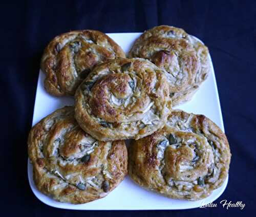 Pains aux noix, pommes & aux graines {Vegan}