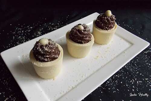 Shots de chocolat blanc-coco à la mousse au chocolat & noix de coco {Vegan – Sans gluten – IG bas}
