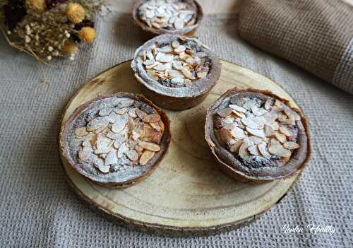 Petits cakes façon tartelette au cacao & garnis ricotta-amande