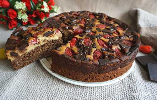 Gâteau noisette, chocolat & fraise {Vegan}