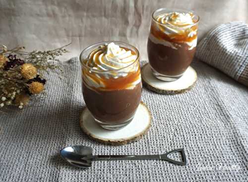 Coupes au chocolat, chantilly coco & caramel