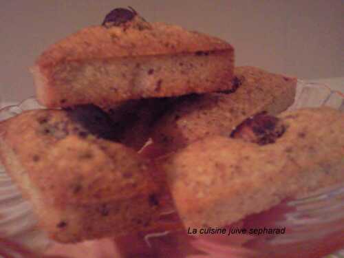 FINANCIERS AUX NOISETTES