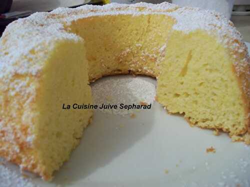 GATEAU SUPER MOELLEUX AU CITRON