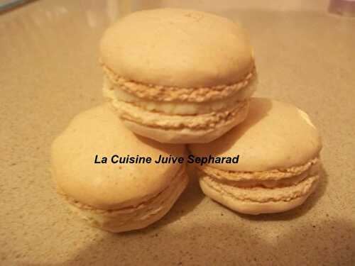 MACARONS A L`ORANGE