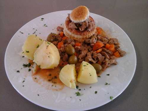 Bouchées à la reine à la financière de veau