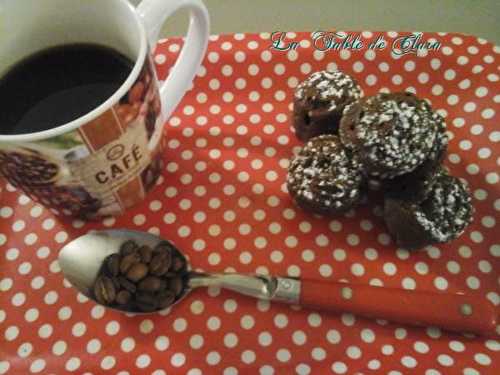 Petites bouchées chocolatées saveur café 