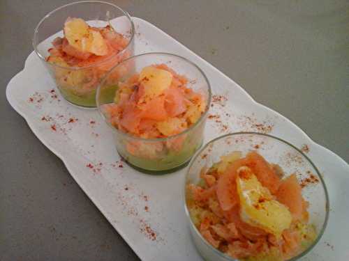 Verrines avocat saumon et pamplemousse 