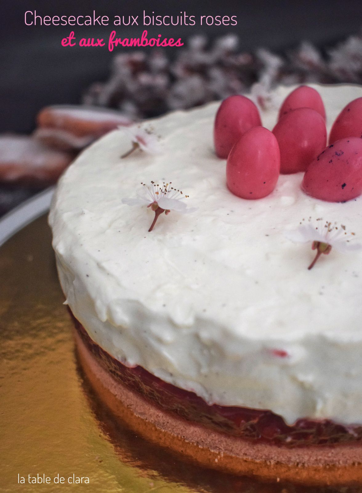 Cheesecake aux biscuits roses et aux framboises sans cuisson