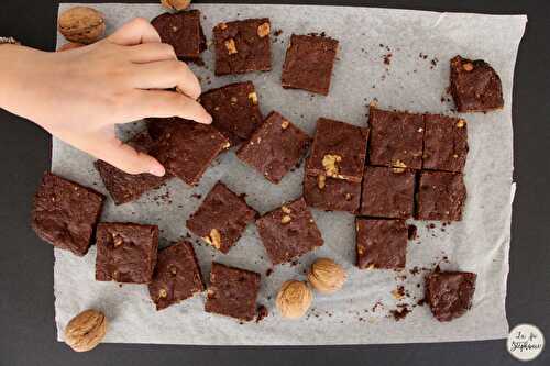 Brownies vegan au beurre d'arachide et aux noix