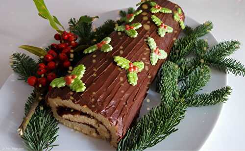 Bûche de Noël: génoise à la mandarine roulée et enrobée de ganache au chocolat, recette toute végétale! - La fée Stéphanie