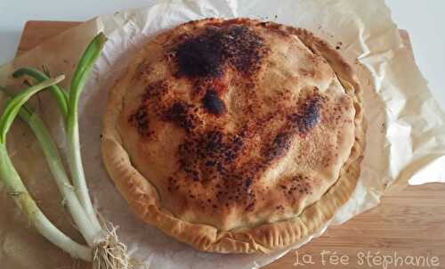 Calzone di cipolle alla barese (calzone aux oignons de Bari)