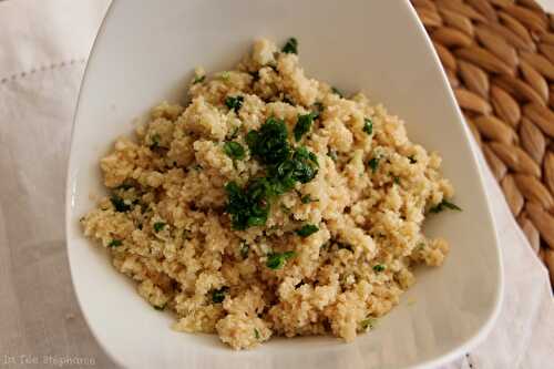 Comment se régaler sans calorie? Testez le riz de chou-fleur pour des recettes légères et vraiment délicieuses!