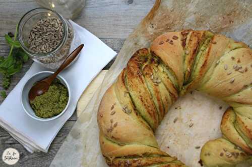 Couronne de pain brioché au pesto