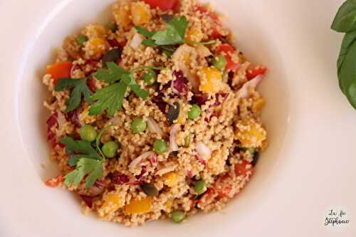 Couscous petits-pois, chicorée, poivrons et tomates