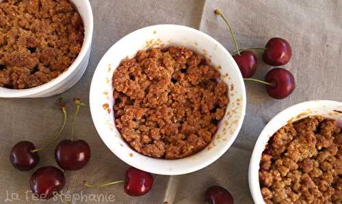 Crumble végétalien aux cerises