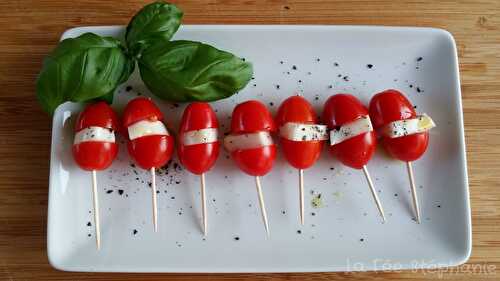 Et si aujourd'hui c'étaient les enfants qui cuisinaient? Brochettes de datterini (petites tomates) à la caprese