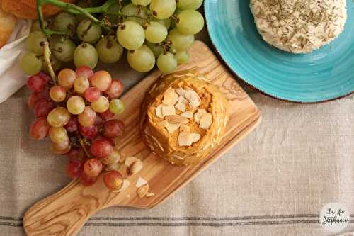 Fromages végétaux aux noix de cajou - deux recettes pour des fromages au goût totalement différent!