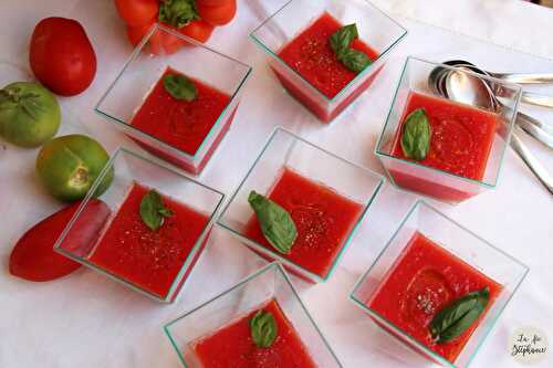 Gaspacho vert ou rouge, deux recettes hyper fraîches pour affronter la chaleur!