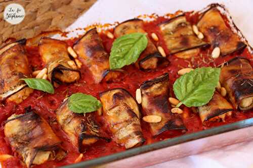 Gratin de petits roulés d'aubergine au fromage végétal