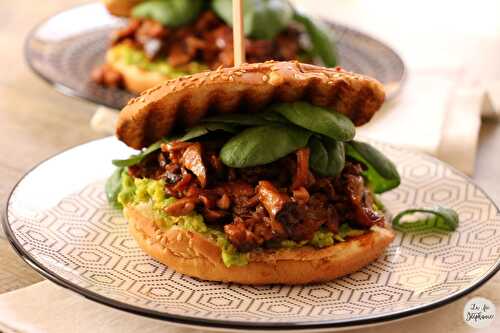 Incroyable burger de champignons émincés !