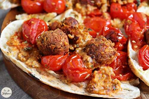 Incroyables boulettes de haricots rouges aux tomates rôties