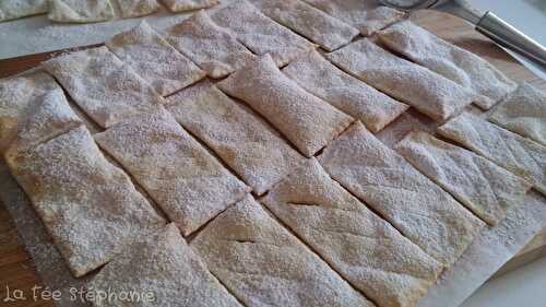 Les fameuses "chiacchiere al forno", gourmandises italiennes de carnaval en version végétalienne