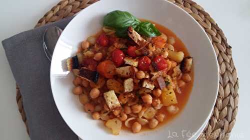 Orecchiette e zuppa di ceci alla pugliese (orecchiette et soupe de pois chiches)