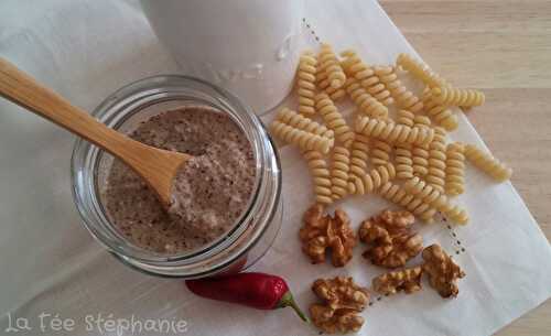 Pesto di radicchio rosso (pesto de chicorée rouge italienne)