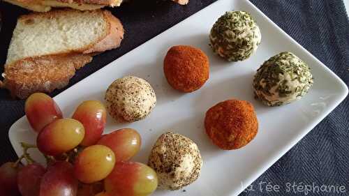 Petites boules de fromage végétal aux lupins