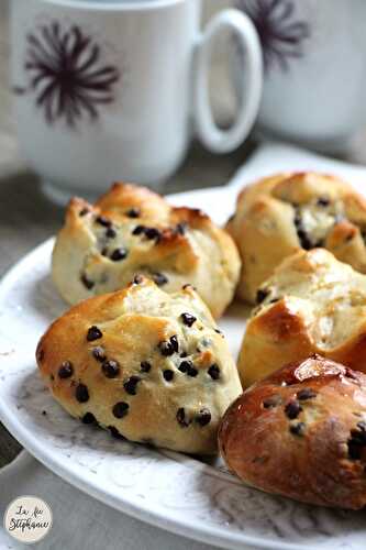 Petites brioches moelleuses et légères à l'huile d'olive et au yaourt