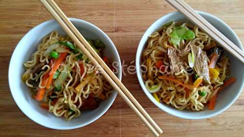 Ramen (nouilles japonaises) sautées aux petits légumes