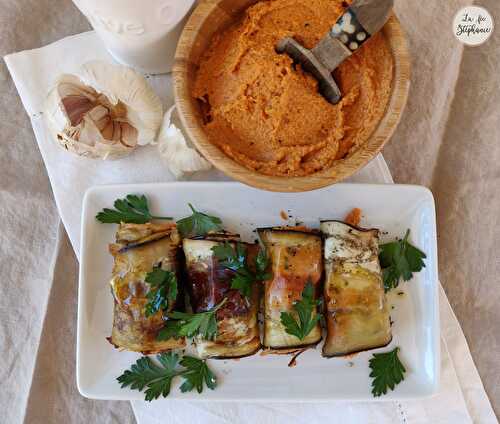 Roulés d'aubergine et terrine de poivrons grillés aux noix de cajou