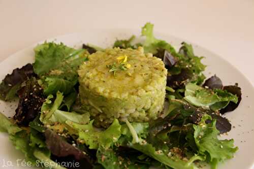 Salade d'orge et d'avocat