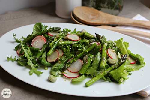 Salade de printemps pour bien commencer notre menu de Pâques, recette vegan
