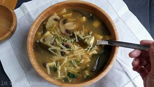 Soupe miso végétalienne