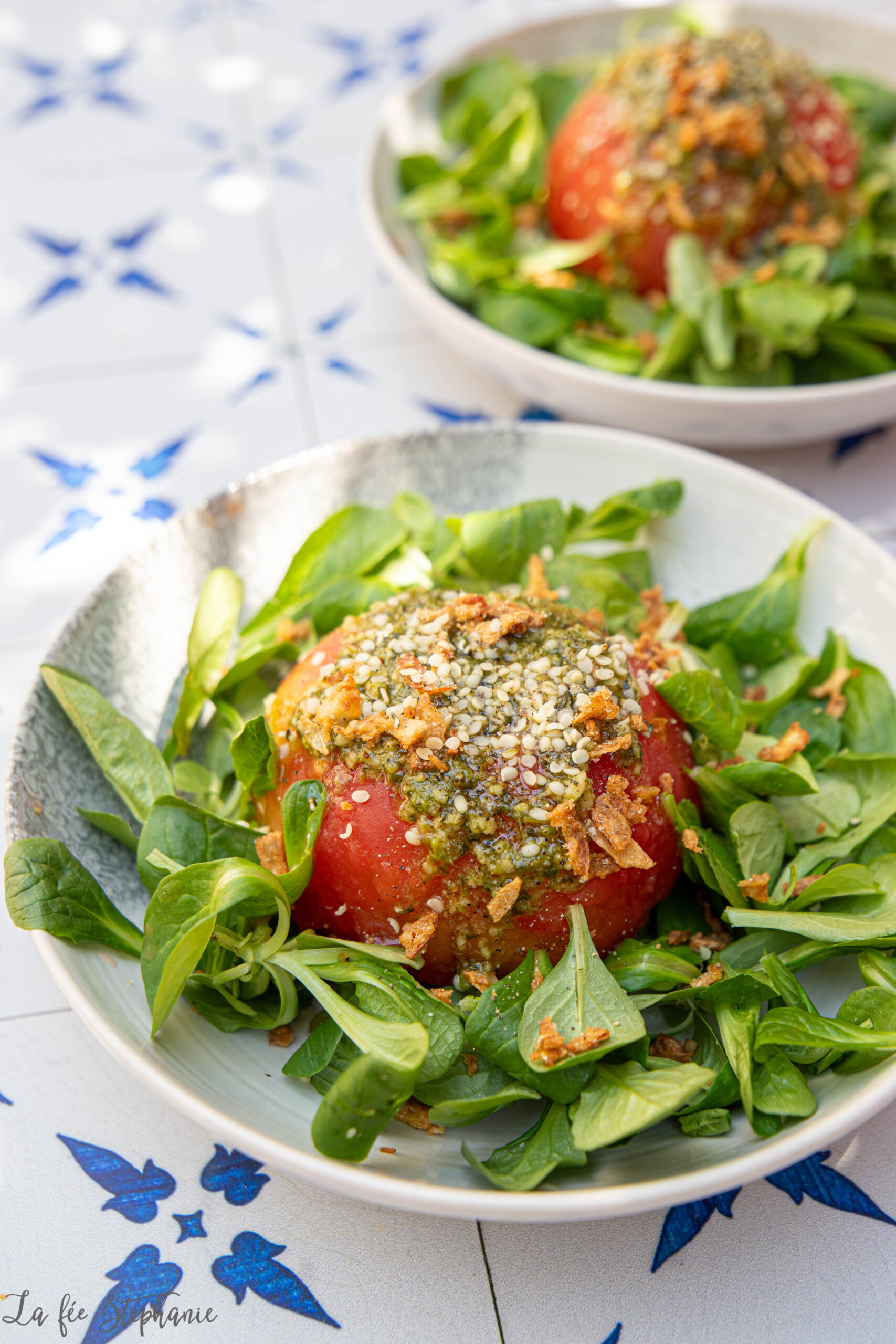 Tomates farcies crues en salade