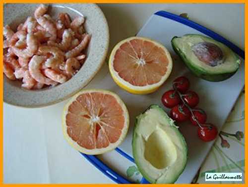 Cocktail de crevettes, avocat et pamplemousse