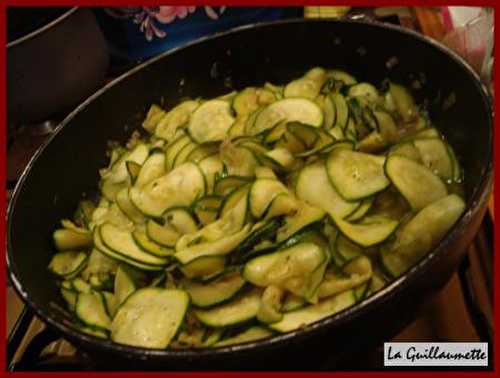 Feuilleté au jambon, courgettes et gruyère