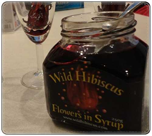 Fleurs d'hibiscus au sirop et Champagne